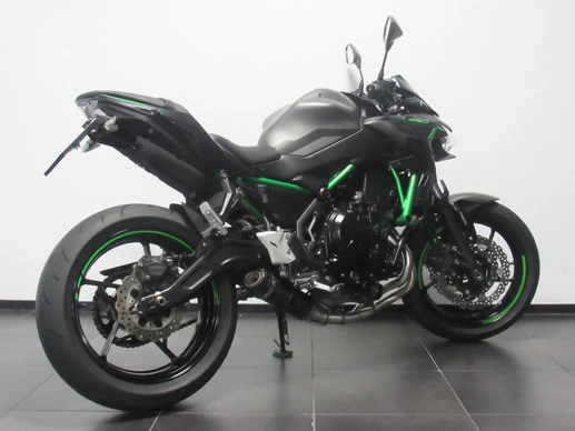 Kawasaki Z650 - Afbeelding 6 van 7