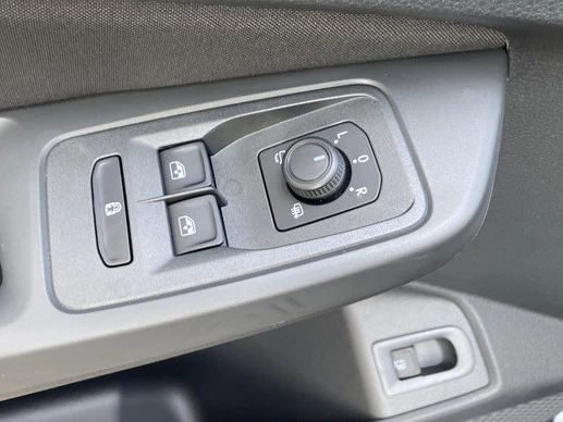 Ford Tourneo Connect - Afbeelding 17 van 29