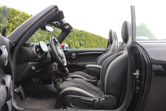 MINI Cooper Cabrio - Afbeelding 3 van 29