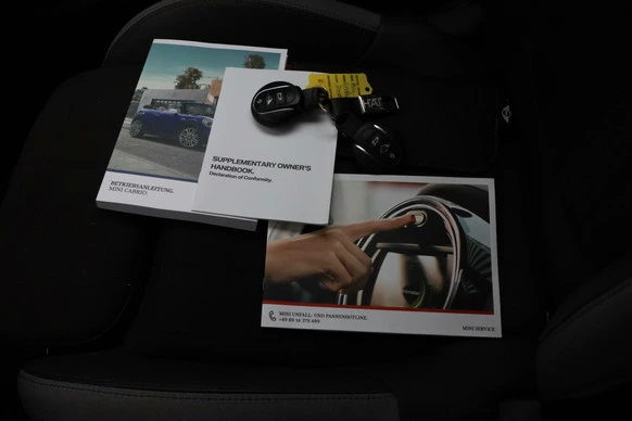 MINI Cooper Cabrio - Afbeelding 25 van 29