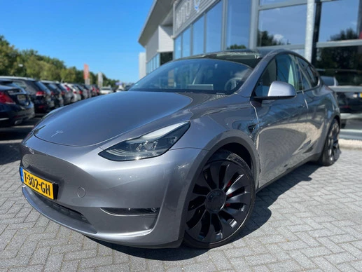 Tesla Model Y - Afbeelding 1 van 30