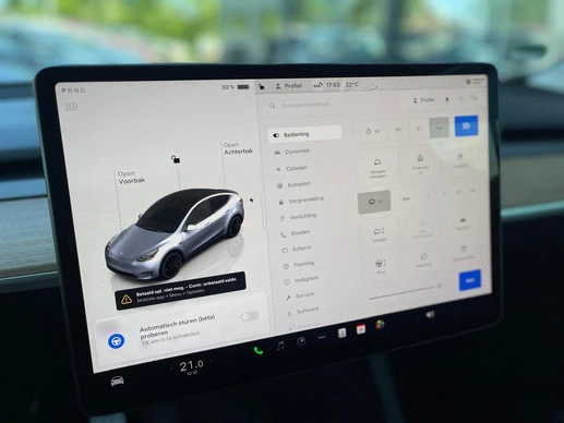 Tesla Model Y - Afbeelding 13 van 30