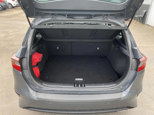 Kia Ceed - Afbeelding 8 van 30