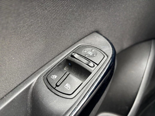 Opel Corsa - Afbeelding 20 van 26