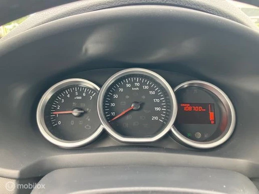 Dacia Sandero - Afbeelding 14 van 17