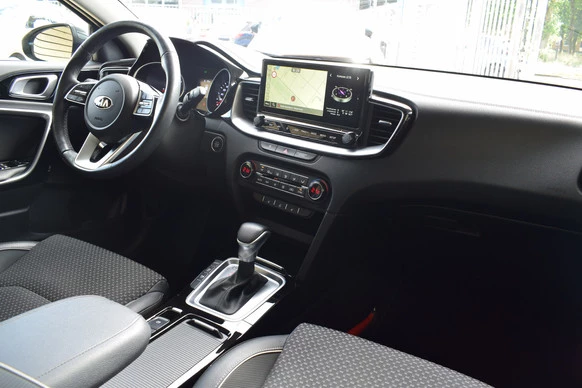 Kia Ceed - Afbeelding 16 van 30