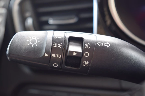 Kia Ceed - Afbeelding 19 van 30