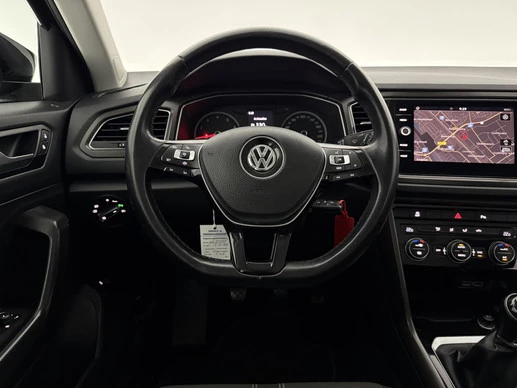 Volkswagen T-Roc - Afbeelding 14 van 30