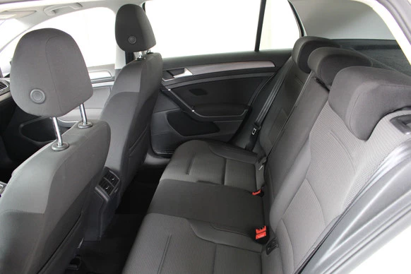 Volkswagen Golf - Afbeelding 8 van 21