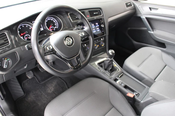 Volkswagen Golf - Afbeelding 10 van 21