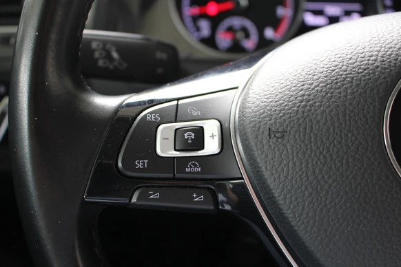 Volkswagen Golf - Afbeelding 13 van 21
