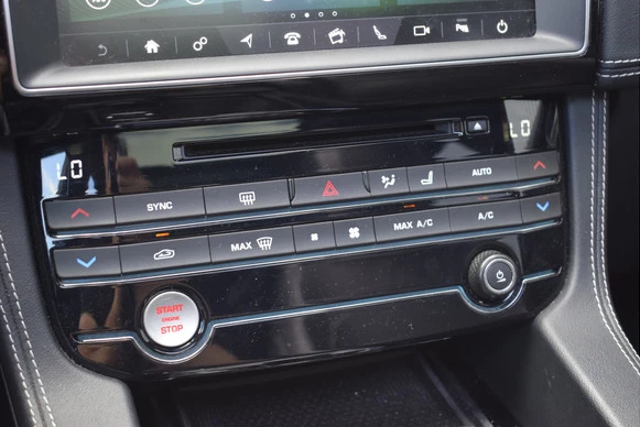 Jaguar F-PACE - Afbeelding 16 van 30