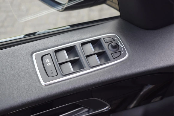 Jaguar F-PACE - Afbeelding 22 van 30
