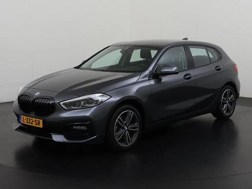BMW 1 Serie - Afbeelding 1 van 30