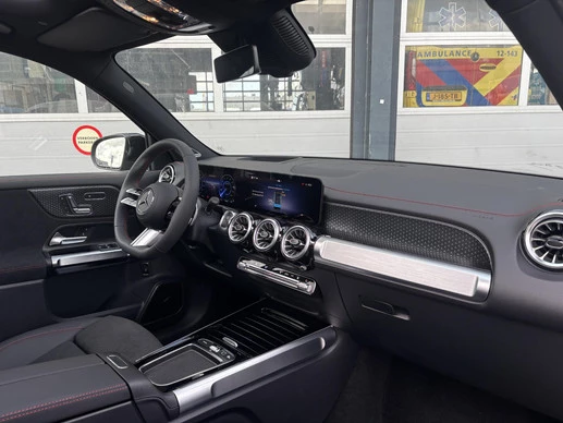 Mercedes-Benz EQB - Afbeelding 7 van 30