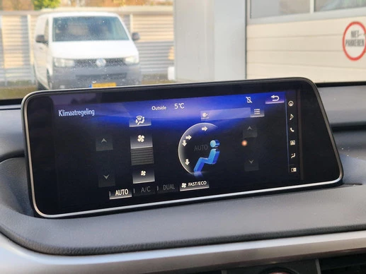 Lexus RX - Afbeelding 24 van 30