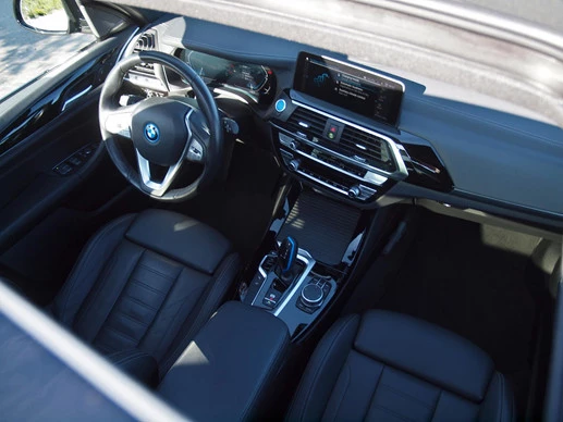BMW iX3 - Afbeelding 17 van 30