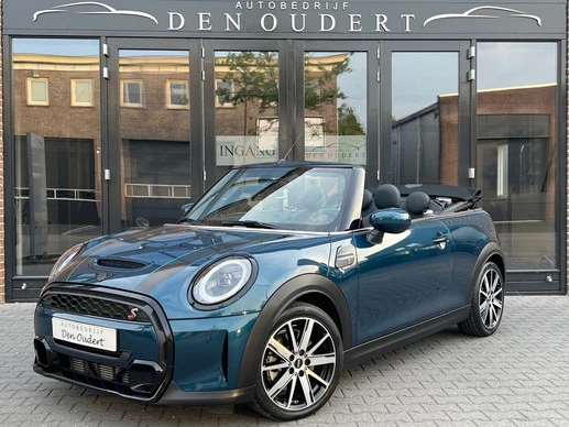 MINI Cooper S Cabrio - Afbeelding 1 van 23