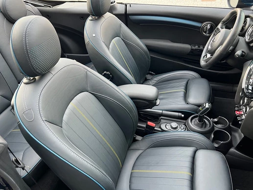 MINI Cooper S Cabrio - Afbeelding 13 van 23