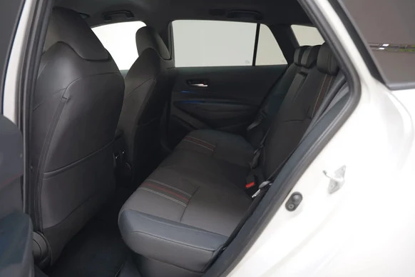 Toyota Corolla - Afbeelding 13 van 30