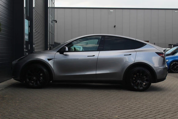 Tesla Model Y - Afbeelding 5 van 21