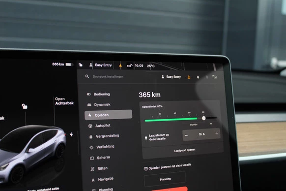 Tesla Model Y - Afbeelding 18 van 21