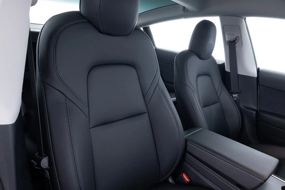 Tesla Model 3 - Afbeelding 5 van 25