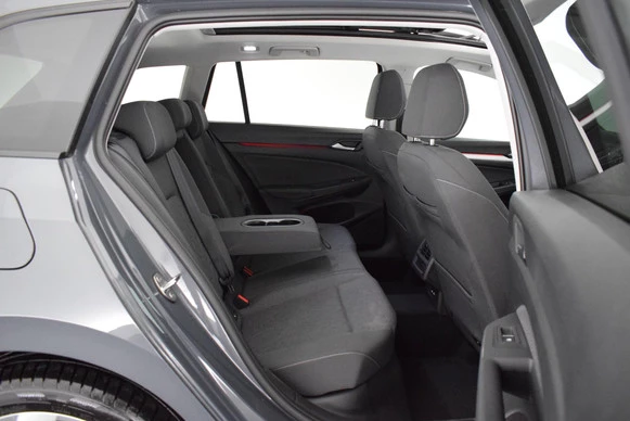 Volkswagen Golf - Afbeelding 12 van 30