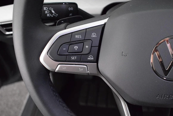 Volkswagen Golf - Afbeelding 17 van 30