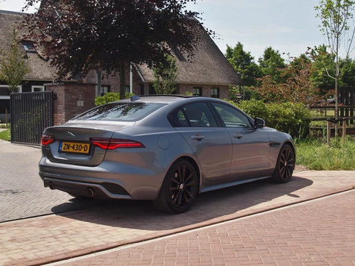 Jaguar XE - Afbeelding 10 van 30