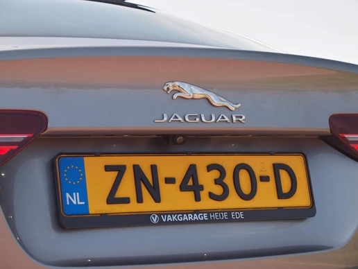 Jaguar XE - Afbeelding 14 van 30