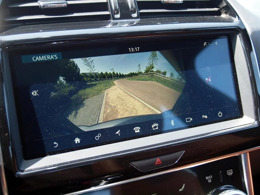 Jaguar XE - Afbeelding 25 van 30