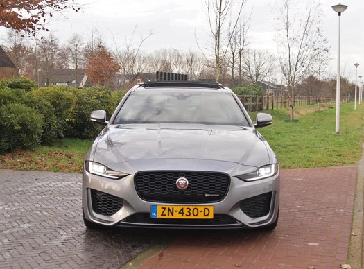 Jaguar XE - Afbeelding 5 van 30