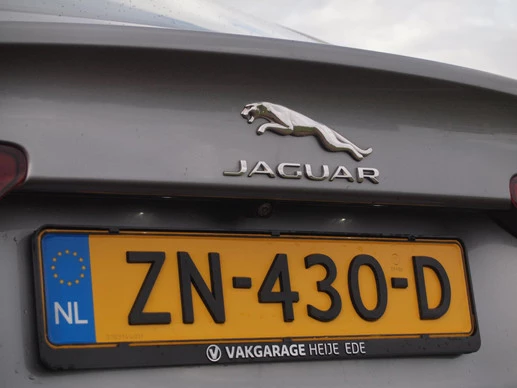 Jaguar XE - Afbeelding 13 van 30