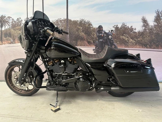 Harley-Davidson Street Glide - Afbeelding 2 van 10