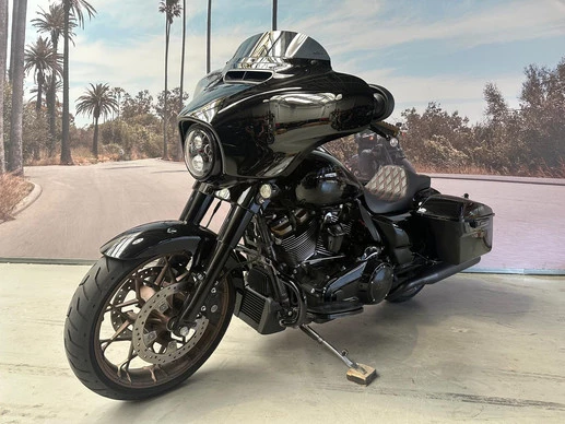 Harley-Davidson Street Glide - Afbeelding 4 van 10