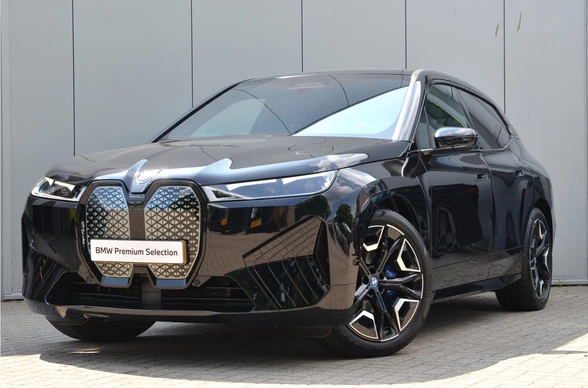 BMW iX - Afbeelding 1 van 19
