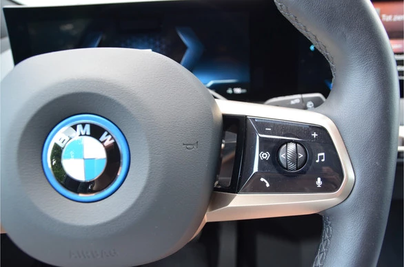 BMW iX - Afbeelding 15 van 19