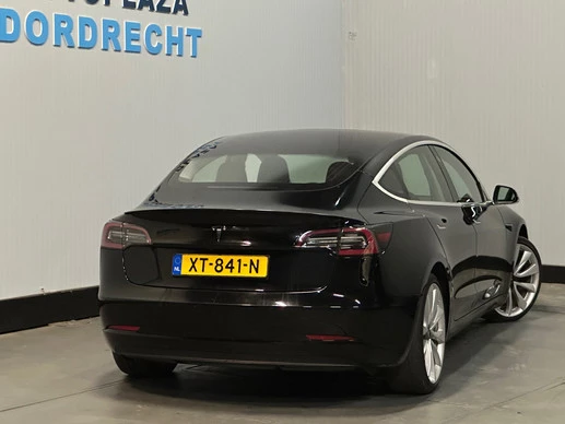 Tesla Model 3 - Afbeelding 7 van 22