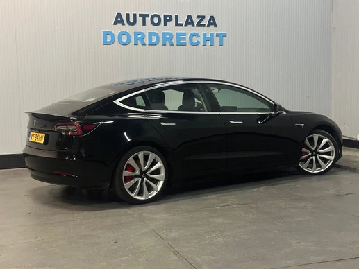 Tesla Model 3 - Afbeelding 8 van 22