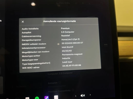 Tesla Model 3 - Afbeelding 15 van 22