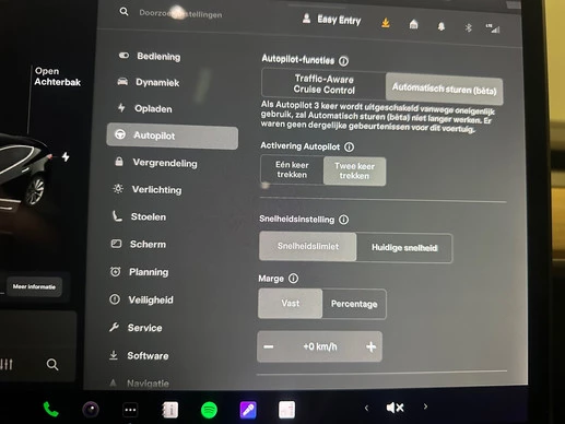 Tesla Model 3 - Afbeelding 19 van 22