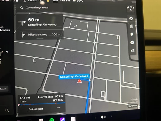 Tesla Model 3 - Afbeelding 20 van 22