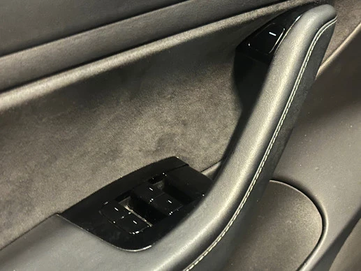 Tesla Model 3 - Afbeelding 22 van 22
