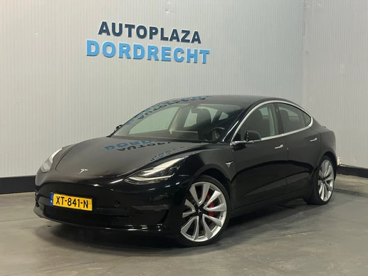 Tesla Model 3 - Afbeelding 1 van 22