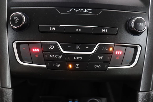 Ford Mondeo - Afbeelding 28 van 30