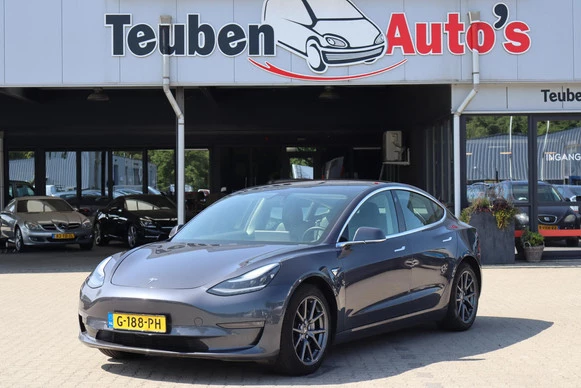 Tesla Model 3 - Afbeelding 1 van 30