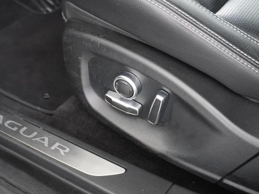 Jaguar I-PACE - Afbeelding 19 van 30