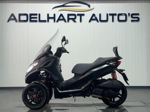 Piaggio MP3 - Afbeelding 2 van 25