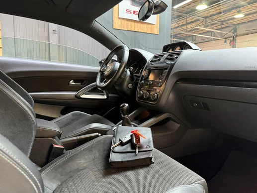 Volkswagen Scirocco - Afbeelding 25 van 30